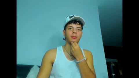 Snapshot of alessandro__777 chatting on 09-15-25, 02:44 Alessandro online show from 09-15-25, 02:44