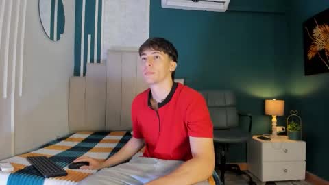 Alessandro Dybala online show from 11-13-25, 12:15