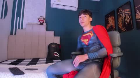 Alessandro Dybala online show from 11-14-25, 12:48