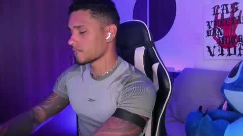 Alessandro Vanni online show from 06-07-26, 10:35