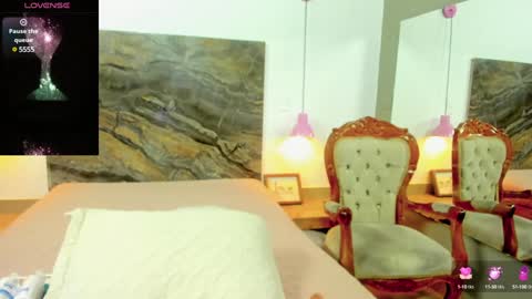 Snapshot of alessia12_ chatting on 02-05-25, 08:35 Alessia online show from 02-05-25, 08:35