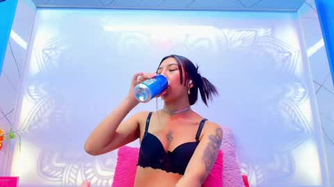 Alessia Clarky online show from 04-22-26, 04:15