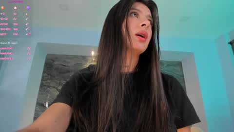 Alessia  online show from 03-11-25, 06:43