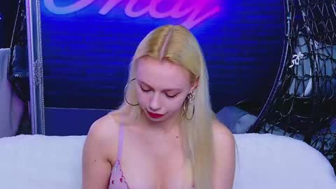 Snapshot of alessiacroft chatting on 04-29-26, 04:16 alessiacroft online show from 04-29-26, 04:16