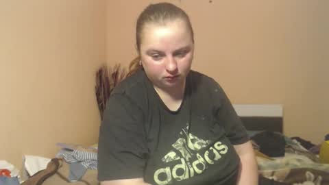 Snapshot of alessianeyl chatting on 05-12-26, 02:30 Alessia online show from 05-12-26, 02:30