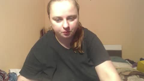 Snapshot of alessianeyl chatting on 05-14-26, 12:28 Alessia online show from 05-14-26, 12:28