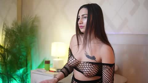 Snapshot of alessiaplays chatting on 02-09-26, 09:30 Alessia online show from 02-09-26, 09:30