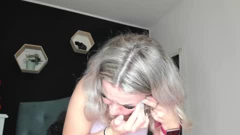 Snapshot of alesys69 chatting on 02-17-25, 09:41 alesys69 online show from 02-17-25, 09:41