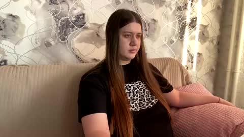 Aletta Oushen online show from 03-12-25, 11:42