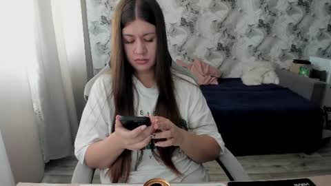 Snapshot of aletta_oushen chatting on 07-08-26, 09:36 Aletta Oushen online show from 07-08-26, 09:36