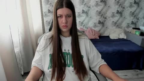 Snapshot of aletta_oushen chatting on 07-10-26, 08:07 Aletta Oushen online show from 07-10-26, 08:07