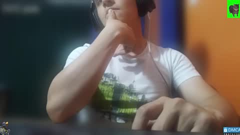 Snapshot of alex0397 chatting on 02-05-25, 09:40 alex0397 online show from 02-05-25, 09:40