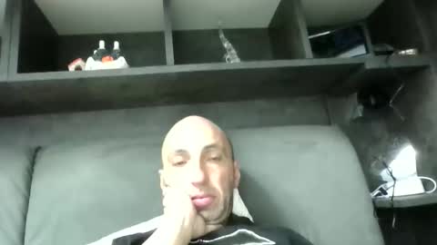 alex120475 online show from 02-13-26, 09:44