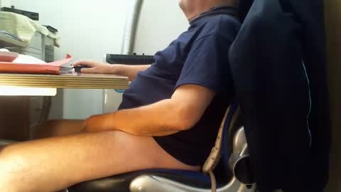 alex47100 online show from 01-29-25, 09:01