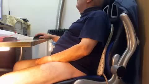 alex47100 online show from 02-22-25, 11:02