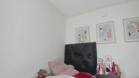 Snapshot of alex4diaz chatting on 12-05-24, 07:49 Alexa online show from 12-05-24, 07:49