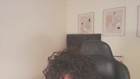 Snapshot of alex4diaz chatting on 02-27-25, 06:20 Alexa online show from 02-27-25, 06:20