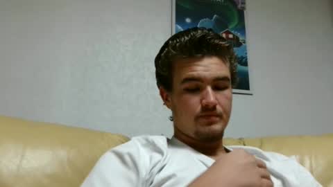 Alex83530 online show from 01-01-25, 08:47