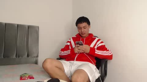 Snapshot of alex__lover chatting on 01-18-25, 02:03 Owen online show from 01-18-25, 02:03