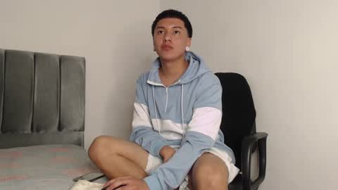 Snapshot of alex__lover chatting on 01-25-25, 04:34 Owen online show from 01-25-25, 04:34