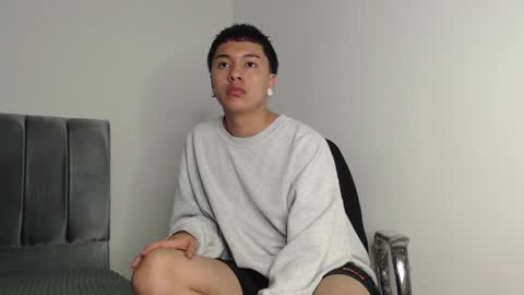 Snapshot of alex__lover chatting on 10-11-25, 07:23 Owen online show from 10-11-25, 07:23