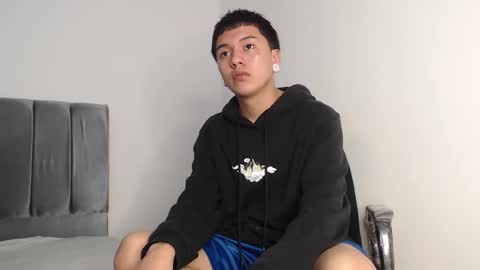 Snapshot of alex__lover chatting on 10-29-25, 02:14 Owen online show from 10-29-25, 02:14