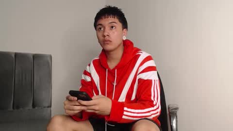 Snapshot of alex__lover chatting on 11-17-25, 01:55 Owen online show from 11-17-25, 01:55