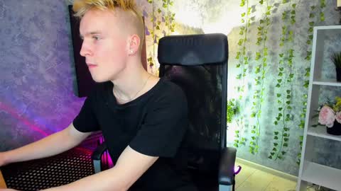 Snapshot of alex__sweet chatting on 01-04-25, 09:10 your Alex online show from 01-04-25, 09:10