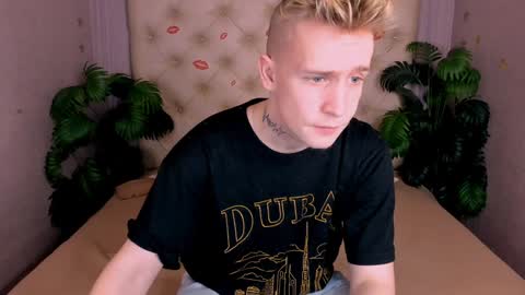 Snapshot of alex__sweet chatting on 02-06-25, 04:53 your Alex online show from 02-06-25, 04:53