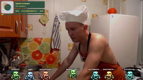 Snapshot of alex_amazing chatting on 10-14-25, 10:10 Alex Amazing online show from 10-14-25, 10:10