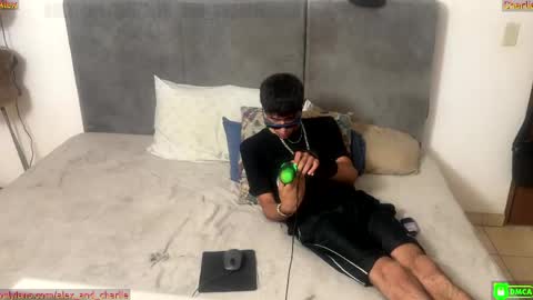 Snapshot of alex_and_charlie chatting on 05-18-26, 04:29 alex_and_charlie online show from 05-18-26, 04:29