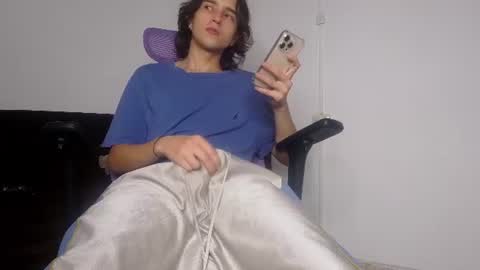 alex_connorr online show from 07-15-26, 01:44