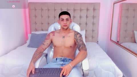 alex online show from 11-26-25, 12:17