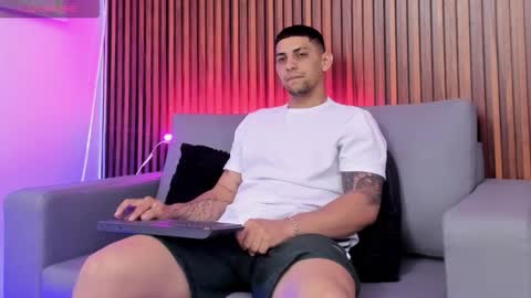 alex online show from 03-12-26, 12:22