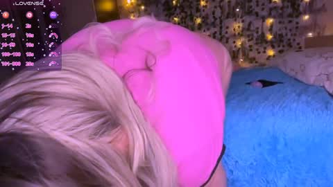 Snapshot of alex_dreams_ chatting on 01-23-25, 04:59 Alex online show from 01-23-25, 04:59