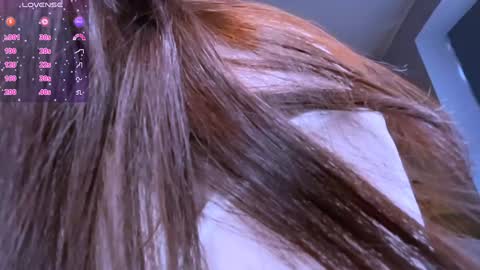 Snapshot of alex_dreams_ chatting on 02-07-25, 01:53 Alex online show from 02-07-25, 01:53