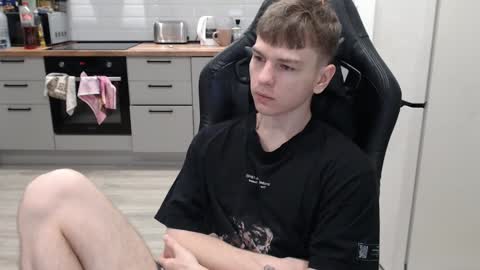 Alex online show from 12-10-24, 04:13