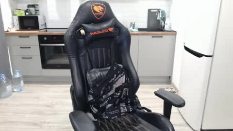 Alex online show from 02-14-25, 04:15