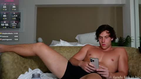 Snapshot of alex_islive chatting on 04-24-26, 11:40 Alex Stone online show from 04-24-26, 11:40