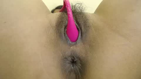 Snapshot of alex_nicha chatting on 02-18-25, 10:27 Nicha online show from 02-18-25, 10:27