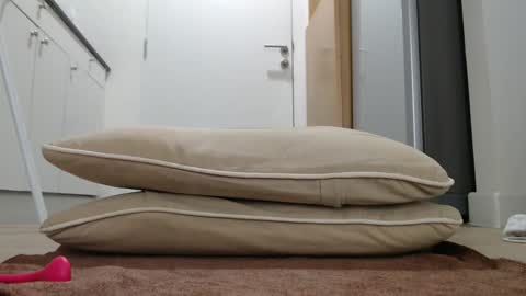 Snapshot of alex_nicha chatting on 09-27-25, 05:23 Nicha online show from 09-27-25, 05:23