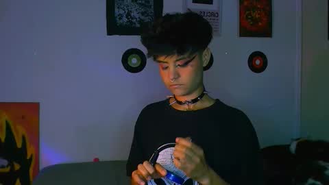 Alex online show from 11-19-25, 10:54