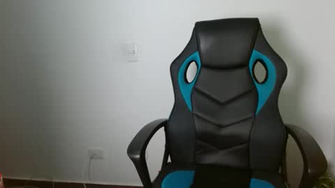 Alex Parker online show from 03-11-25, 01:37