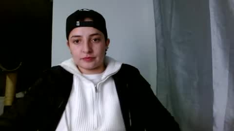 Snapshot of alex_parker07 chatting on 07-09-26, 02:15 Alex Parker online show from 07-09-26, 02:15
