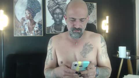 Alex Saints online show from 02-10-26, 01:59