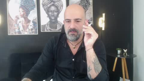 Alex Saints online show from 04-14-26, 01:06