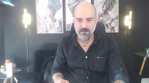 Alex Saints online show from 05-13-26, 01:41