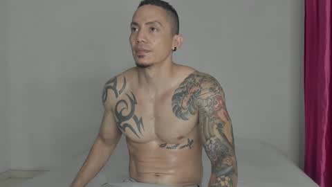 Snapshot of alex_sthorm chatting on 01-10-25, 02:14 alex_sthorm online show from 01-10-25, 02:14