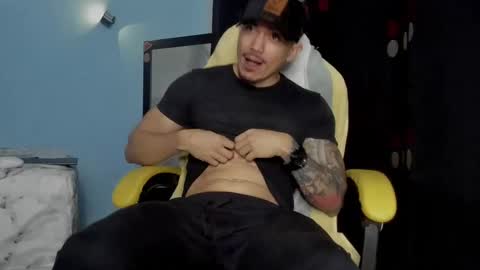 Snapshot of alex_sthorm chatting on 10-28-25, 04:49 alex_sthorm online show from 10-28-25, 04:49