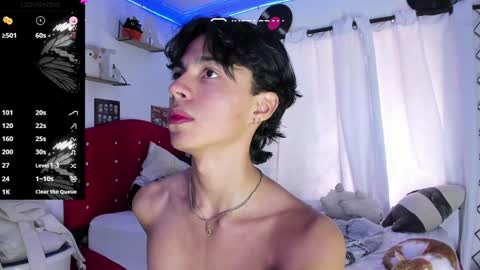 Snapshot of alex_sweet_69 chatting on 01-27-25, 01:09 Alex online show from 01-27-25, 01:09